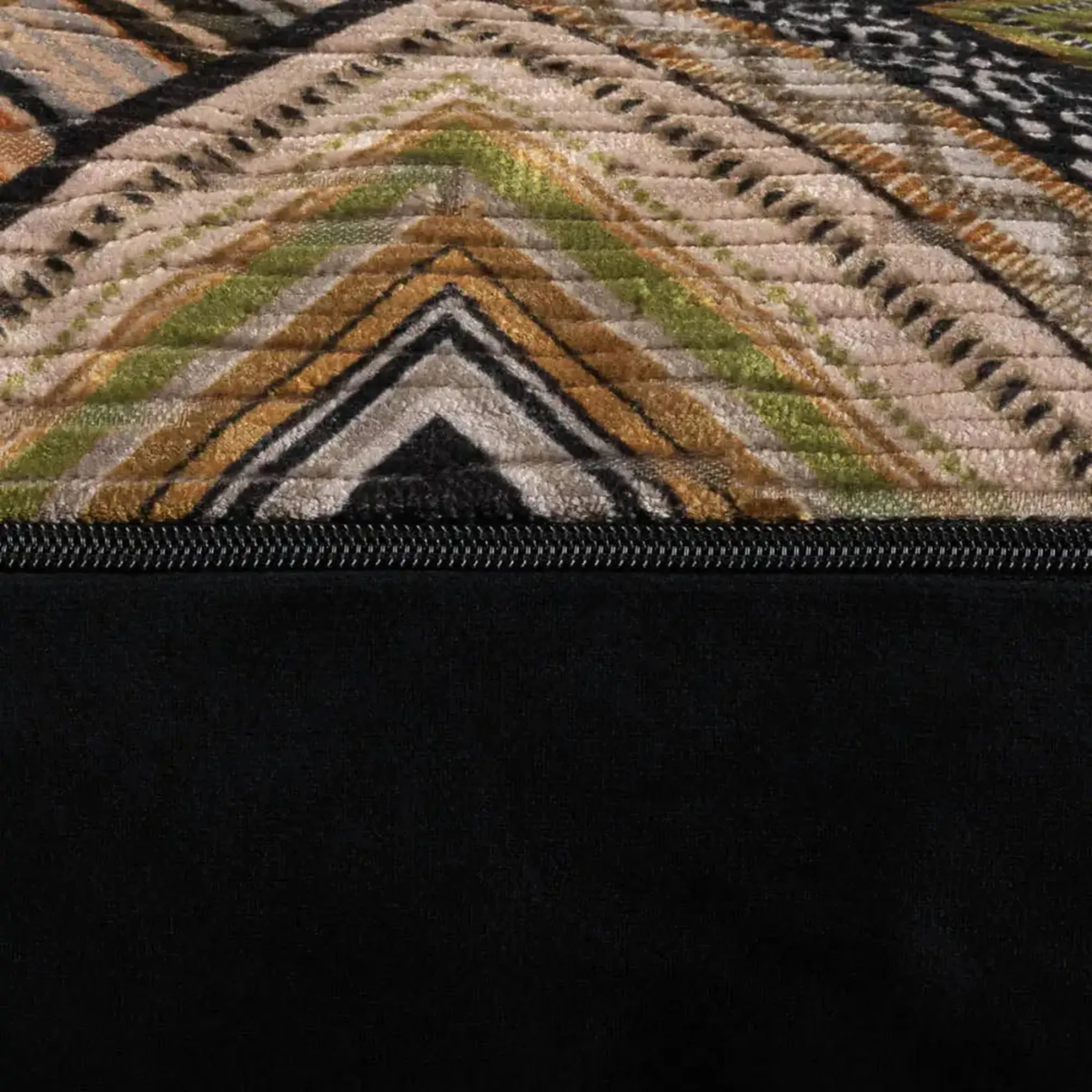 Rio Cushion in Greens