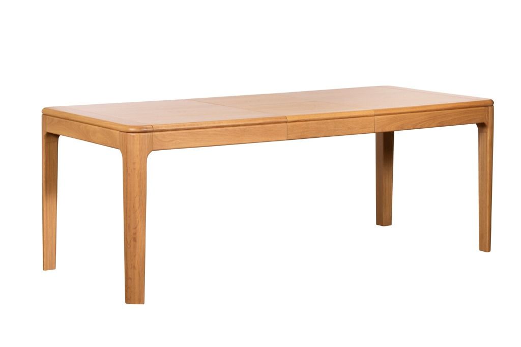 G Plan Maddison 1.6m Extending Dining Table