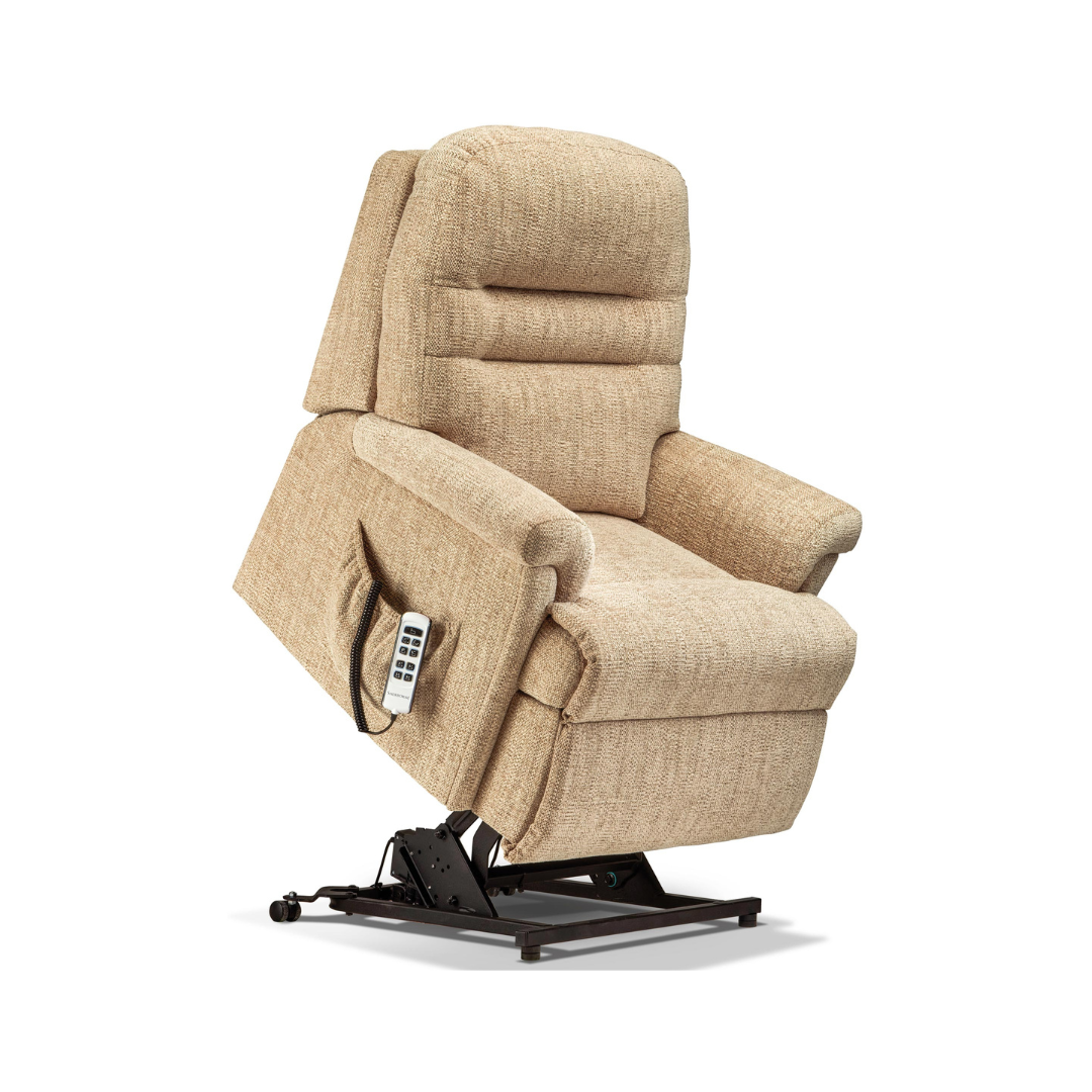 Beaumont 3-Motor Cloud Comfort Petit Riser Recliner 