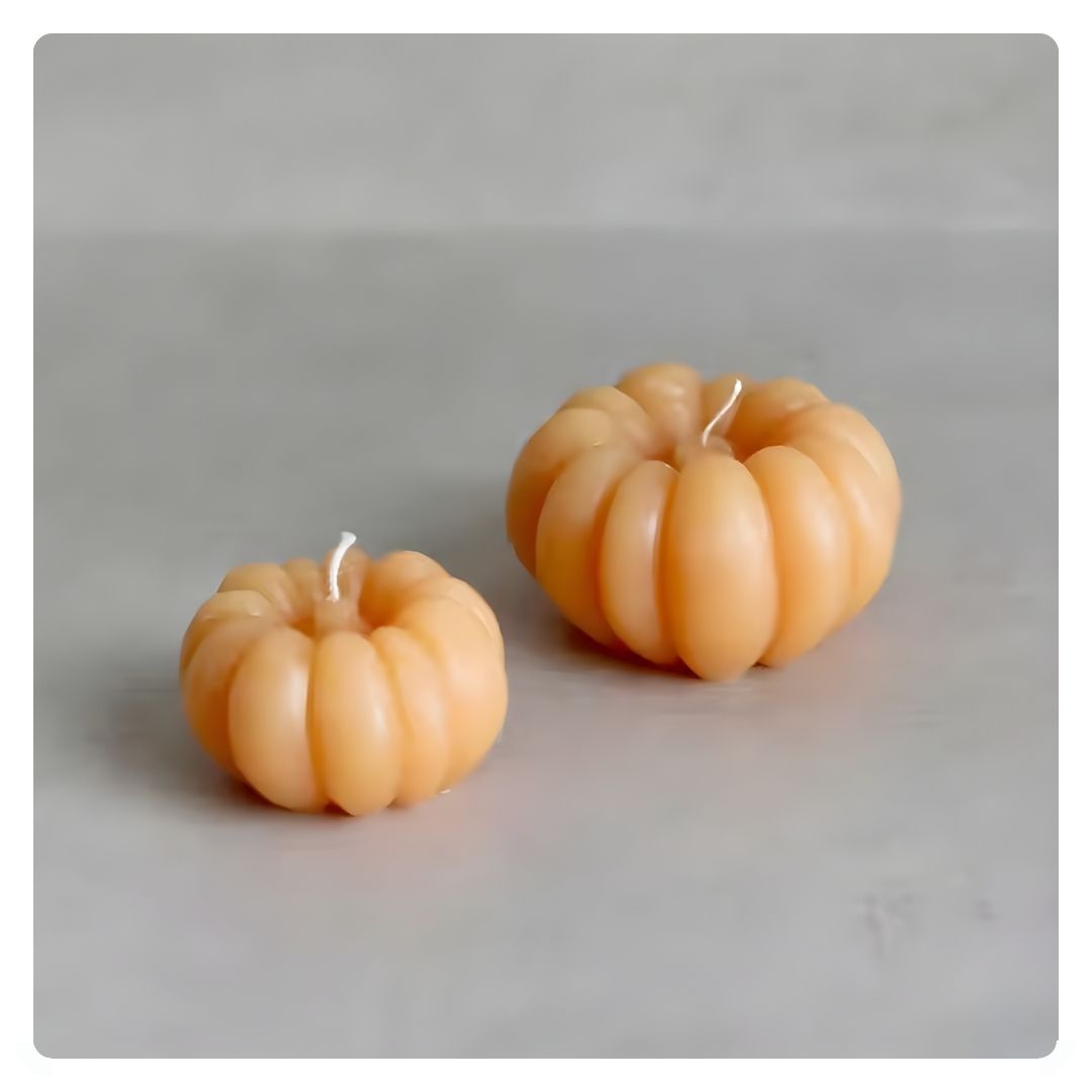 Small Pumpkin Candle in Pale